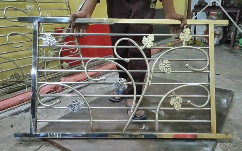 Steel Grill Fabrication Services In Gurugram, Haryana